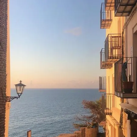 Bella Vista De Castillo Apartment