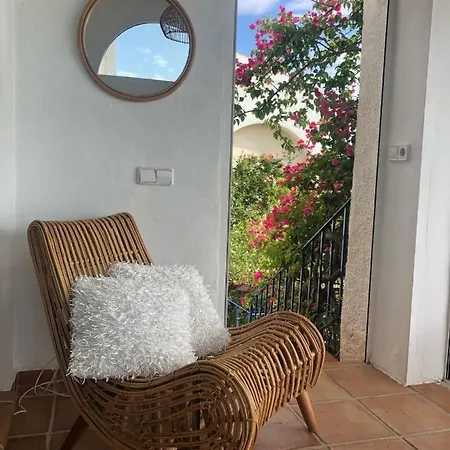 Bella Vista De Castillo Apartment